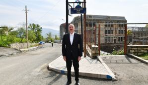 Şuşada Molla Pənah Vaqif və Pənahəli xan küçələrinin kəsişməsində lövhələrin açılışı oldu -       FOTOLAR — foto 3
