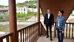 Prezidenti İlham Əliyev və birinci xanım Mehriban Əliyeva Şuşada Mehmandarovların malikanə kompleksinin açılışında iştirak ediblər -     FOTOLAR — foto 10