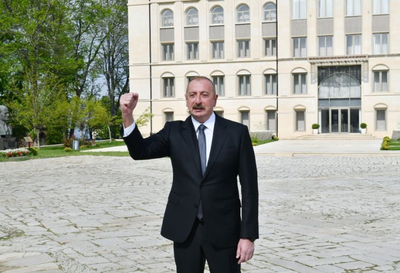 "Azərbaycanda bütün xalqların nümayəndələri bir ailə kimi yaşayırlar" -     Prezident