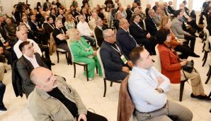 Şuşada Ulu Öndər Heydər Əliyevin 100 illiyi münasibətilə film nümayiş olundu -     FOTOLAR — foto 7