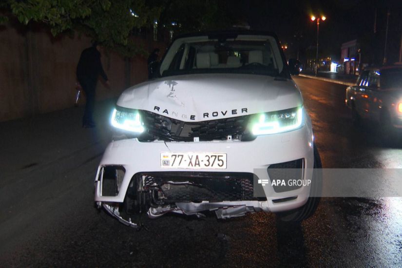 Bakıda “Range Rover” qəza törətdi -   FOTO
