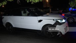 Bakıda “Range Rover” qəza törətdi -   FOTO — foto 2
