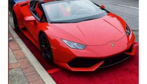 Azərbaycanlı bloqer “Lamborghini” aldı -    FOTOLAR — foto 1