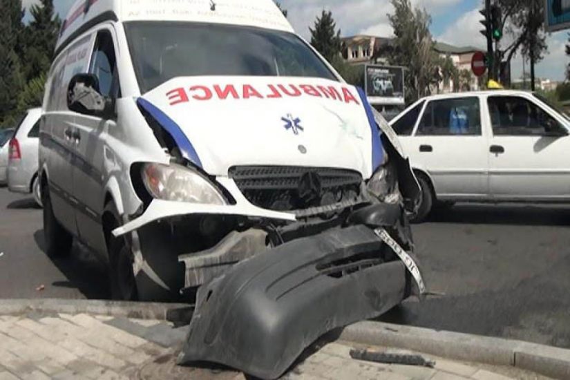 "Bioloji Təbabət" Klinikasının tibb işçiləri qəzaya düşdü:     Ölən var - YENİLƏNDİ