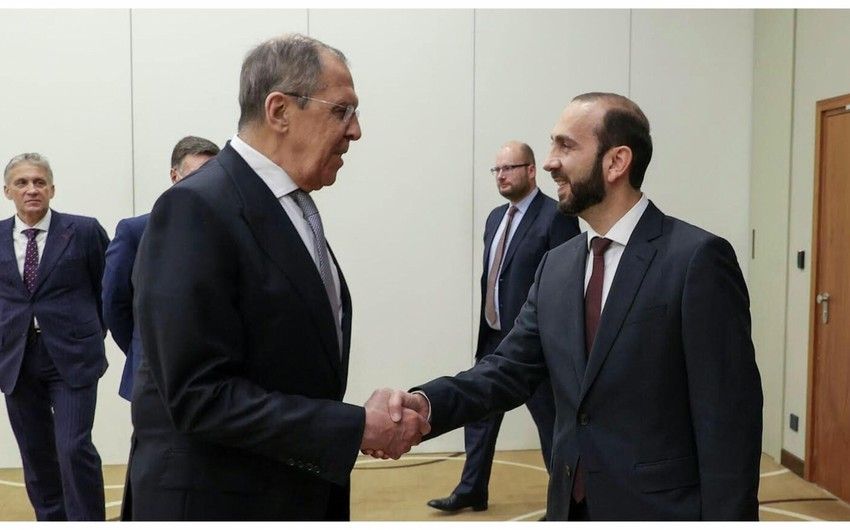 Moskvada Rusiya və Ermənistan XİN başçıları arasında görüş başa çatdı -   YENİLƏNDİ