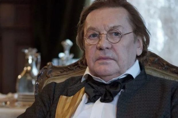 “Fantomas”ı canlandıran aktyor vəfat etdi