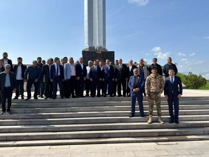 Adil Əliyev Türkiyəyə getdi -   FOTO