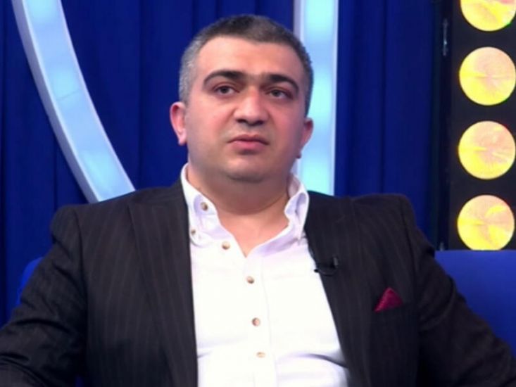 Müğənni Əbdül Xalidin əmisi qızı özünə qəsd edib -     VİDEO
