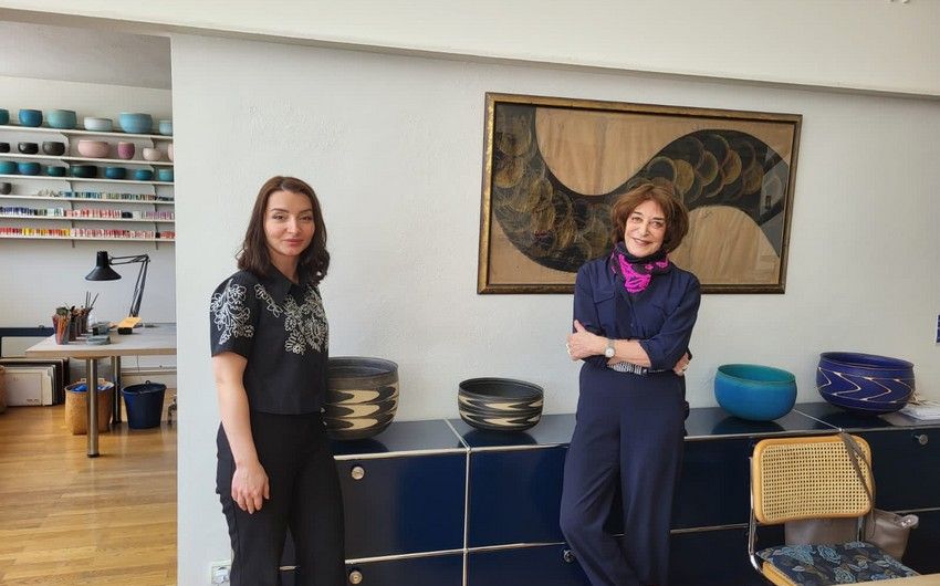 Leyla Abdullayeva Cümhuriyyət dövrünün maliyyə nazirinin nəvəsi ilə görüşüb -       FOTO