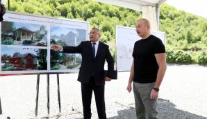 Prezident İlham Əliyev Kəlbəcər rayonunun Yanşaq kəndinin təməlini qoydu — foto 1