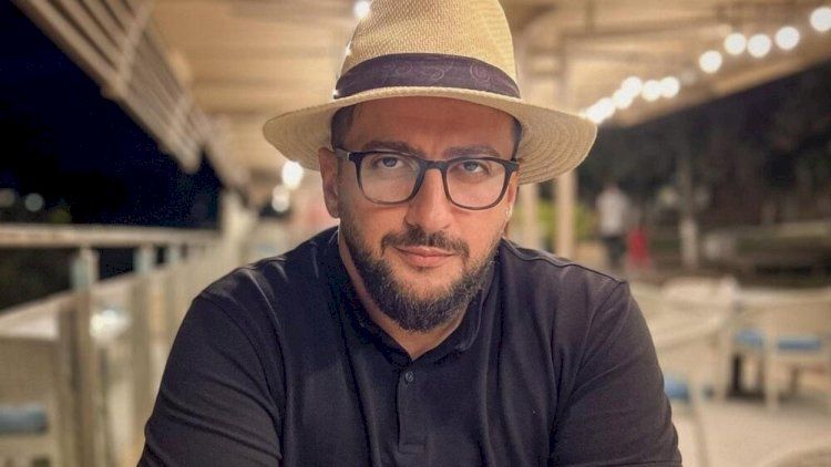 Müğənni: “Kənardan özümə baxanda gördüm ki...“