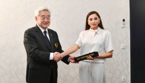 Mehriban Əliyevaya 8-ci dan Fəxri Qara kəmər təqdim edildi -   FOTO — foto 4