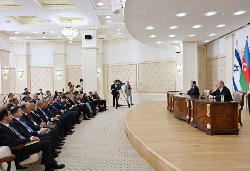Prezident: Yəhudi icmasının nümayəndələri ərazi bütövlüyümüz uğrunda bizimlə çiyin-çiyinə döyüşüblər
