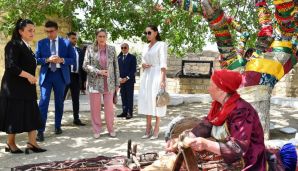 Azərbaycanın və İsrailin birinci xanımları Qala Arxeoloji-Etnoqrafik Muzey Kompleksində olublar  -   FOTOLAR — foto 1