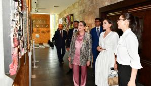 Azərbaycanın və İsrailin birinci xanımları Qala Arxeoloji-Etnoqrafik Muzey Kompleksində olublar  -   FOTOLAR — foto 6