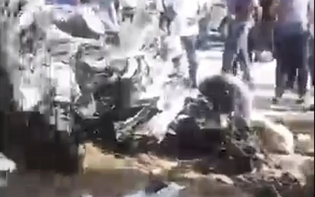 Bakıda “Prius”un törətdiyi dəhşətli qəzanın VİDEOSU -     Sürücünün bədəni hissələrə ayrıldı...