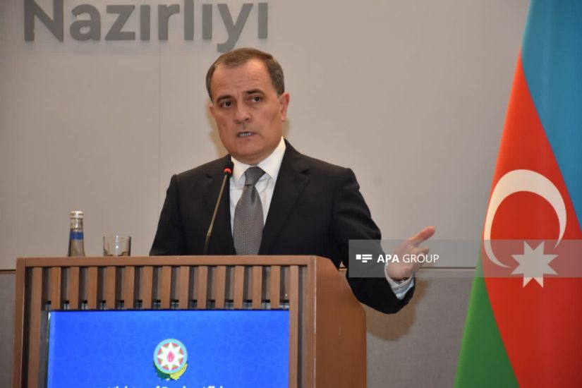 Ceyhun Bayramov Berbokun Şuşa və Xankəndini ikinci adla adlandırmasına etiraz etdi