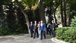 Bakı Çinli qonaqları heyran etdi -    FOTO — foto 2