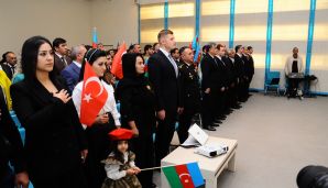 Naftalanda böyük sevinc -     Zəfər bayramı — foto 3