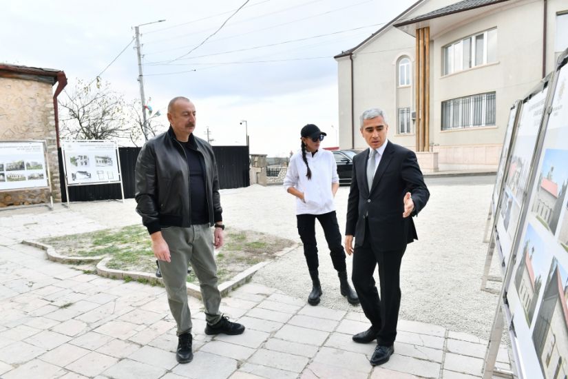Şuşada Heydər Əliyev Fondu tərəfindən Mamayı məscidində aparılan bərpa işləri ilə tanışlıq -         YENİLƏNDİ