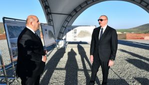 Prezident İlham Əliyev Füzuli rayonunda Qarğabazar kəndinin təməlini qoydu -   YENİLƏNDİ — foto 1
