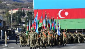 Prezident İlham Əliyev Xankəndidə hərbi paradda iştirak etdi -     YENİLƏNDİ - 2 - FOTO — foto 23