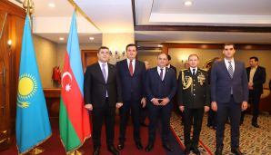 Qazaxıstanda Zəfər Günü münasibətilə möhtəşəm tədbir keçirildi -       FOTO — foto 7