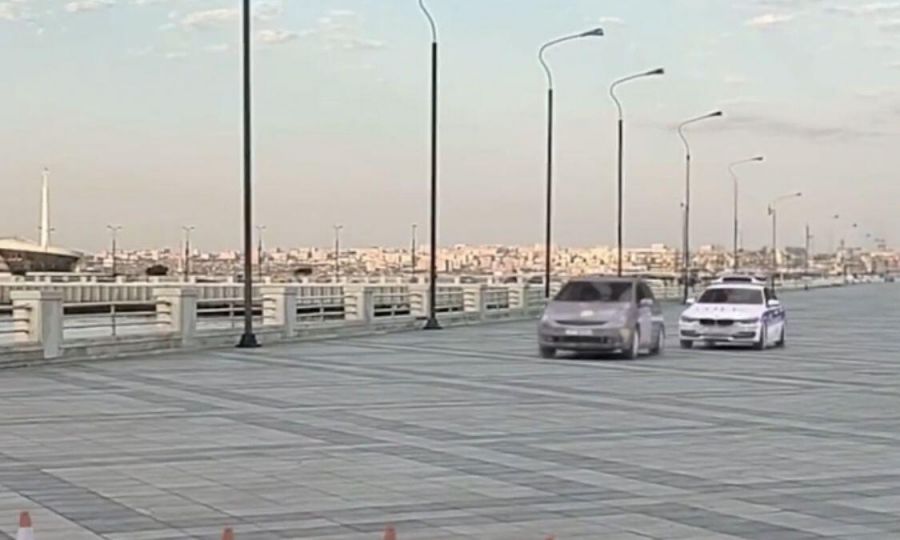 Bakıda DYP-dən qaçan "Prius" dənizə düşdü? -       VİDEO
