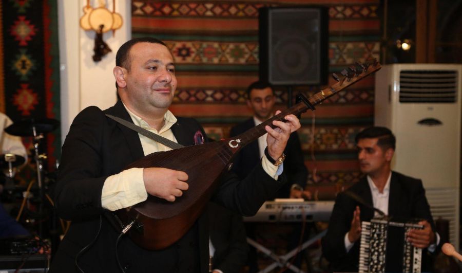 Aşıq Namiq: "Mənə cadu, əməl ediblər, evlənə bilmirəm" -       VİDEO
