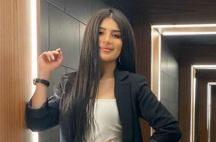 "Tək xanımam, bəylə də yaşaya bilərəm, kənarda işimi görüb..."