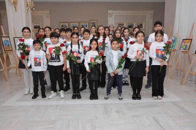 Abşeronda “Ümummilli Lider Heydər Əliyev və dövlət uşaq siyasəti” mövzusunda konfrans keçirilib -       FOTOLAR