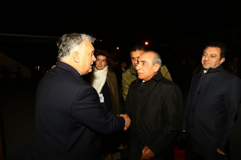 Viktor Orban Azərbaycana işgüzar səfərə gəlib