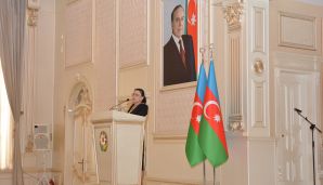 Abşeronda “Ümummilli Lider Heydər Əliyev və dövlət uşaq siyasəti” mövzusunda konfrans keçirilib -       FOTOLAR — foto 9