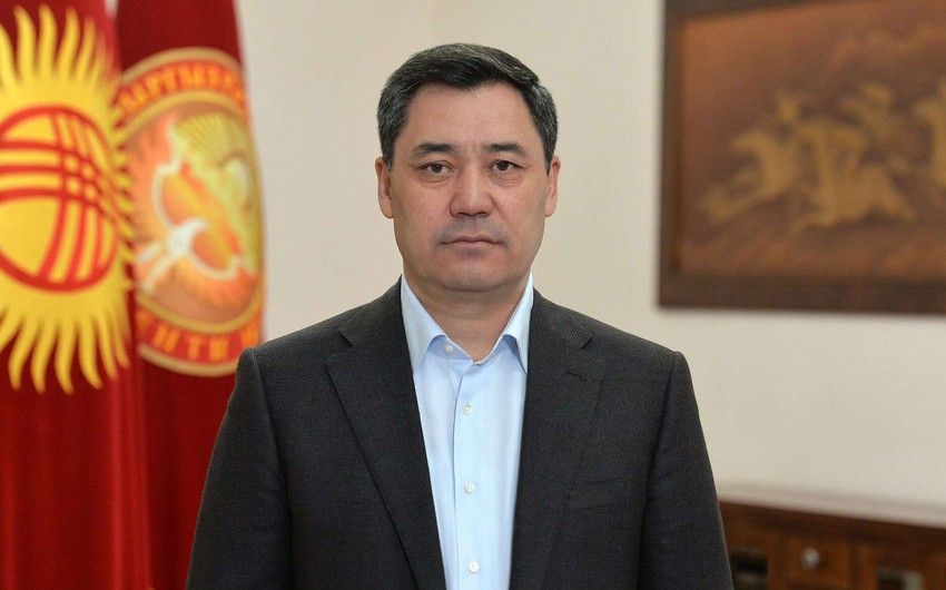Qırğızıstan Prezidenti Sadır Japarov Azərbaycana işgüzar səfərə gəlib