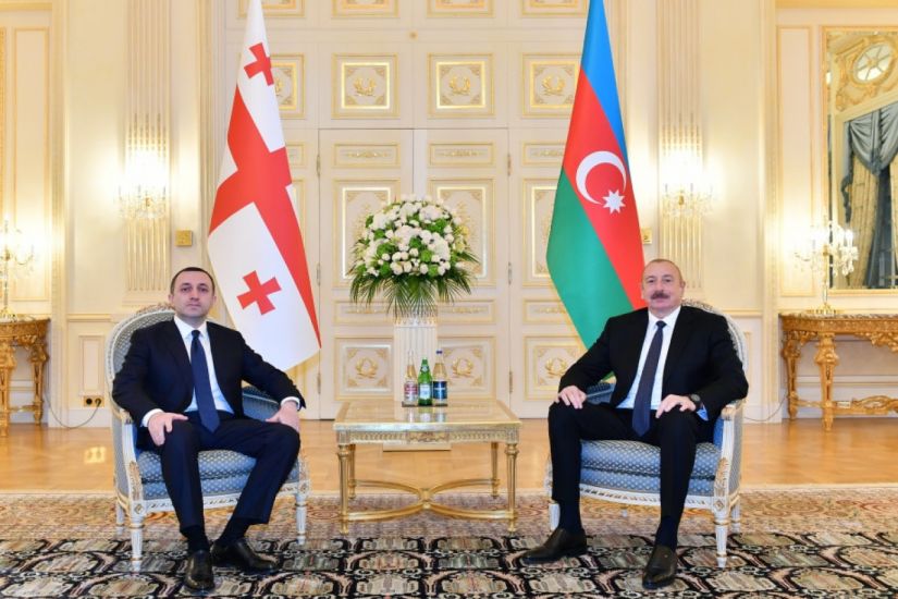 Prezident İlham Əliyev İrakli Qaribaşvili ilə görüşdü