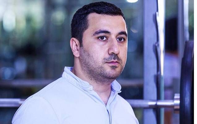 Deputatın qardaşı oğlu azadlığa buraxıldı