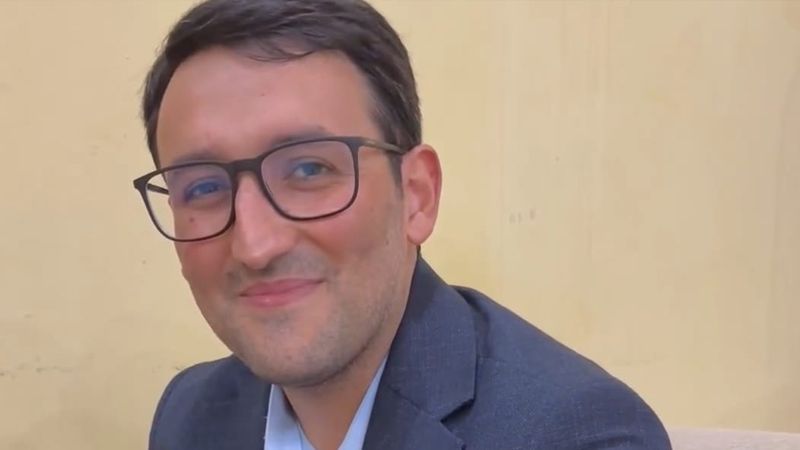 Azərbaycanlı həkim 20 min avroluq maaşdan imtina edib Vətənə döndü, lakin... -     AÇIQLAMA