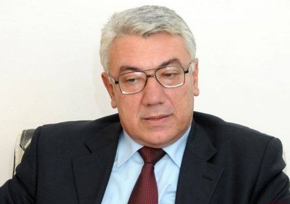 Eldar Namazov: “Ermənistan Qazaxın yeddi, Sədərəyin bir kəndini tez bir zamanda qaytarmalıdır”