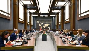 Prezident Administrasiyası 30 dövlət qurumunun ictimaiyyətlə əlaqələr sahəsinə məsul əməkdaşlarının Türkiyəyə səfərini təşkil edib -       FOTO — foto 8