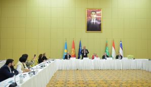 Türkmənistanda vahid Vəkillər Kollegiyasının yaradılmasında Azərbaycan təcrübəsi nəzərə alınacaq -   FOTO — foto 5