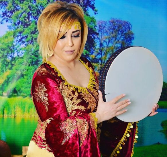 Bakıda qadın müğənni qətlə yetirildi, əri saxlanıldı