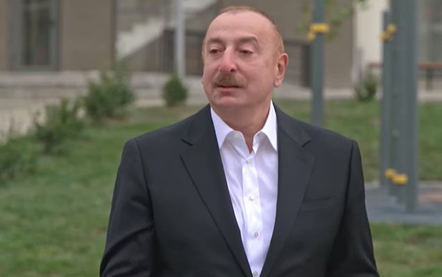 Prezidentin kövrəldiyi anlar -       VİDEO