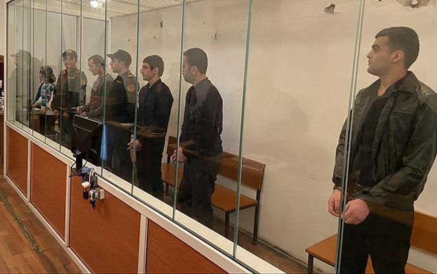 Ruhlan birinci “Kapitalbank”a hücum etmək istəyirdi - Hipermarketə silahlı basqın edən şəxs
