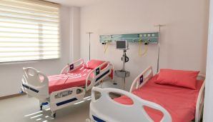 Sumqayıtda 2 saylı şəhər xəstəxanasının yeni binasının açılışı olub — foto 12