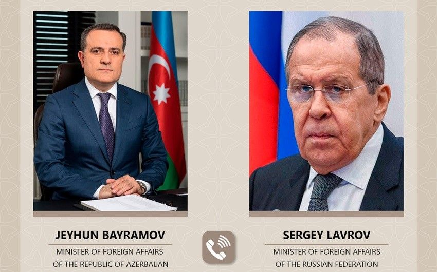 Bayramovla Lavrov Tehran görüşünün nəticələrini müzakirə ediblər