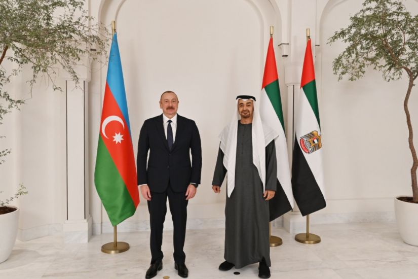 Azərbaycan Prezidenti BƏƏ Prezidentinə zəng edib