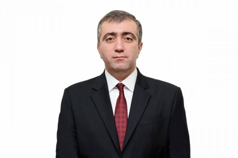 Arif Məmmədov vəzifəsindən azad edildi -     SƏRƏNCAM