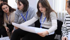 "Təhsilin inkişafı istiqamətində innovativ tədqiqat təşəbbüsləri" layihəsi çərçivəsində regionlarda keçirilən təlimlər başa çatıb -  FOTOLAR — foto 11