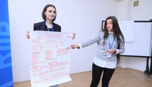 "Təhsilin inkişafı istiqamətində innovativ tədqiqat təşəbbüsləri" layihəsi çərçivəsində regionlarda keçirilən təlimlər başa çatıb -  FOTOLAR — foto 13