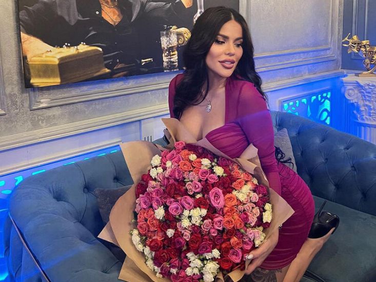 Bədəni çürüyən azərbaycanlı modelin dəhşətli görüntüləri -    FOTOLAR